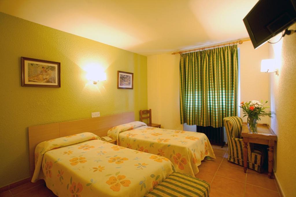 Hotel La Paz ハカ エクステリア 写真